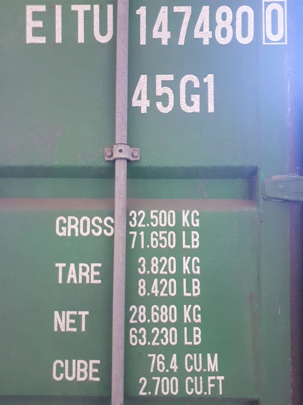 CONTAINER COMBER NOIL