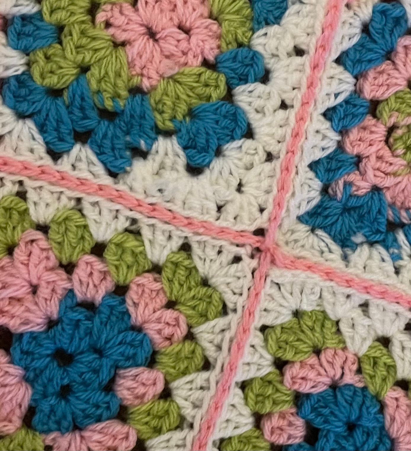 Joining granny squares 