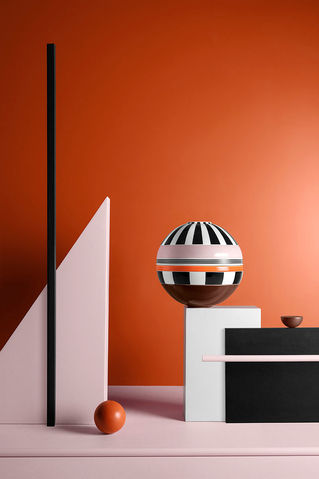 stilllife der la boule memphis für villeroy & Boch, grafisch und reduziert fotografiert im Fotostudio von JUNI in Berlin