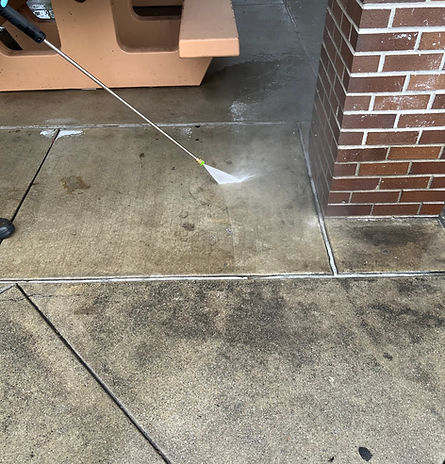 Commercial pressure washing process steps for businesses in Los Angeles County