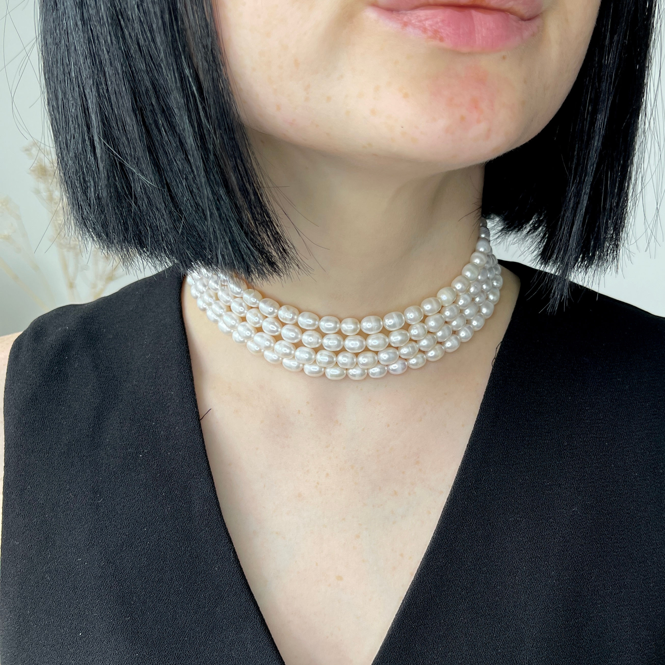 Amely choker