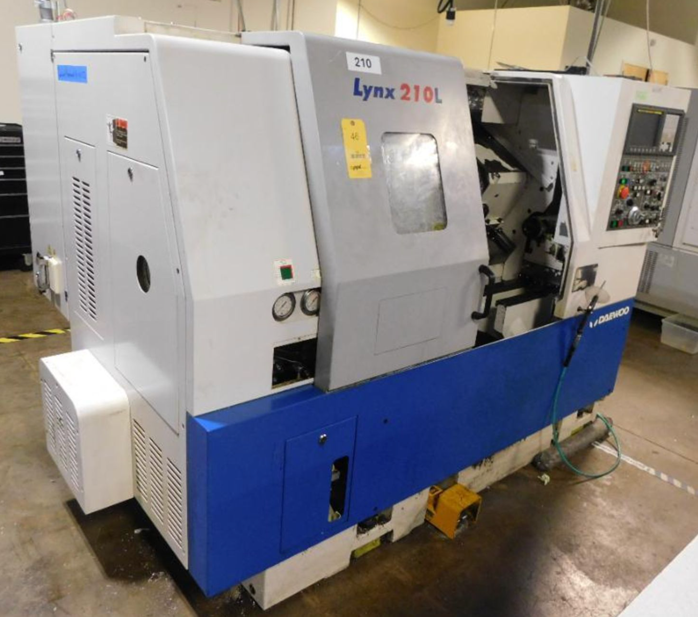 USED DAEWOO LYNX 210