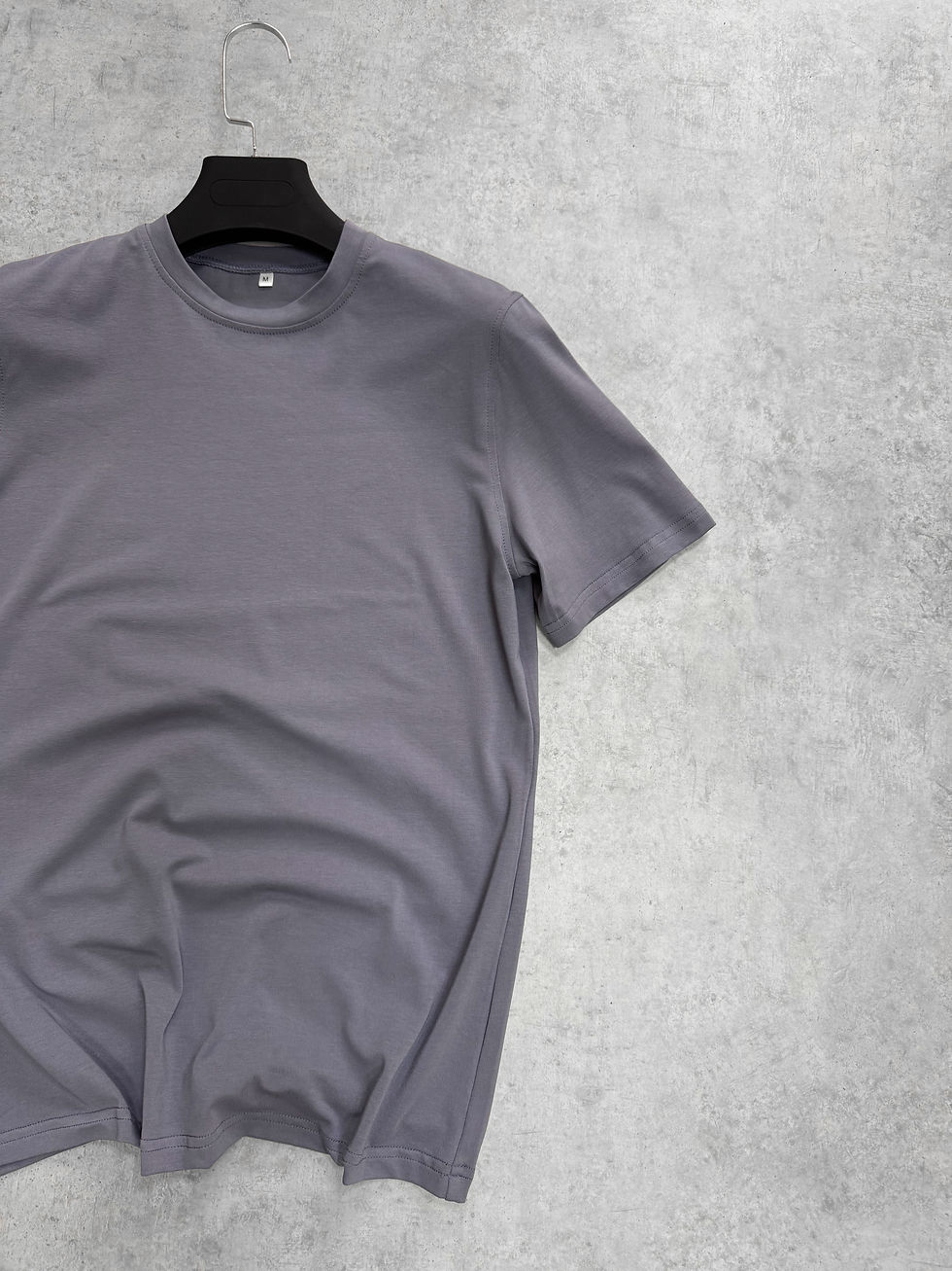 Прев'ю: Базова Футболка SLIM FIT - Графіт НФ1967