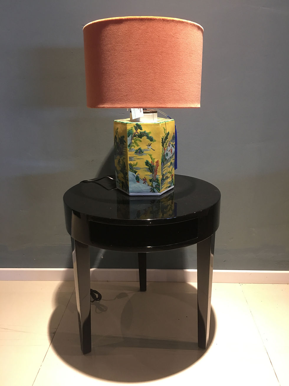 Thumbnail: Table Lamp Tang