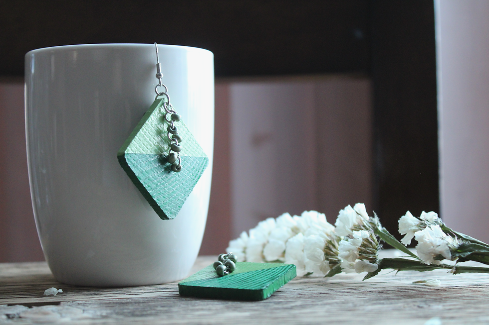 Thumbnail: Green & Green