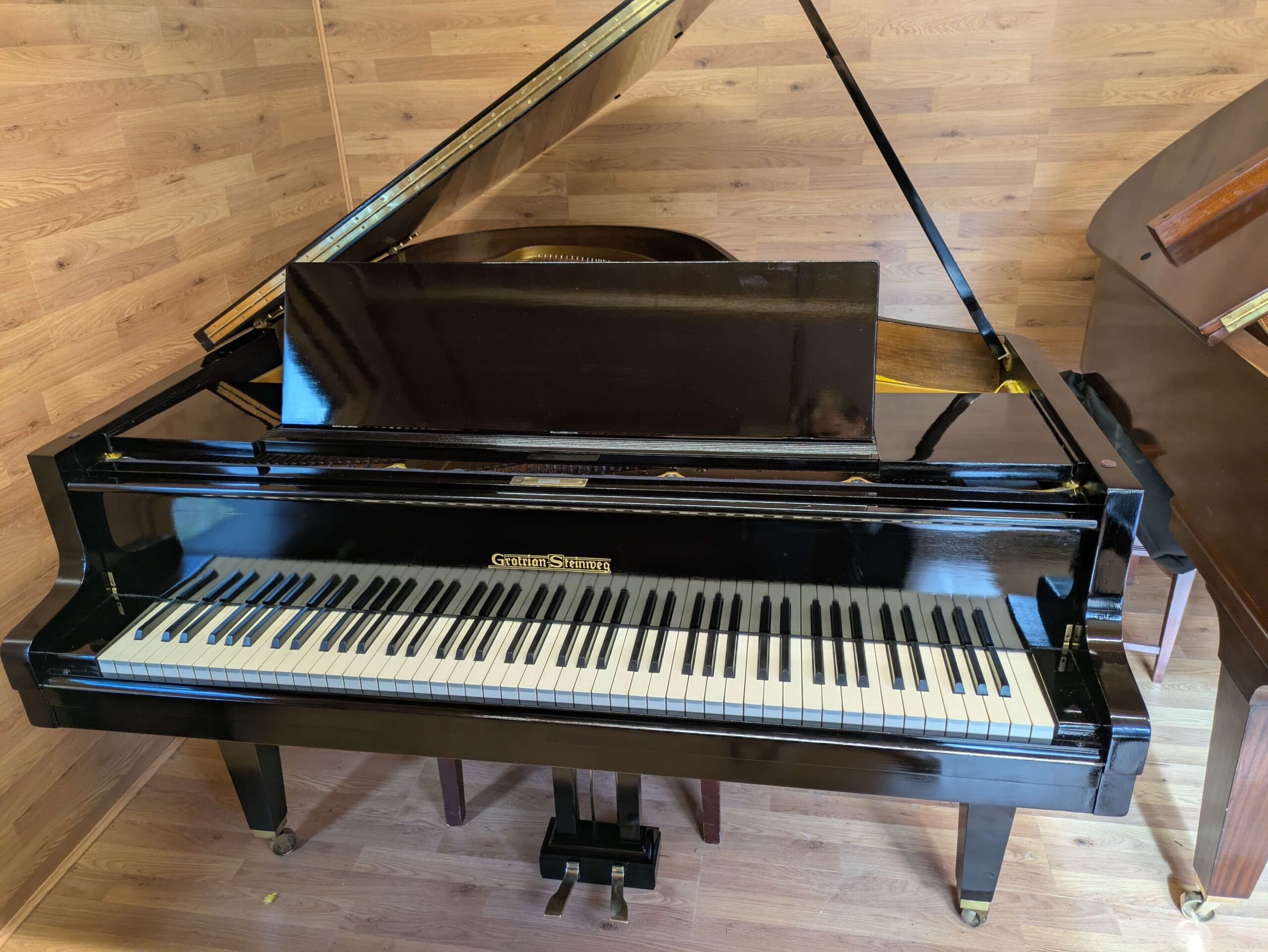Grotrian Steinweg 185 Grand Piano
