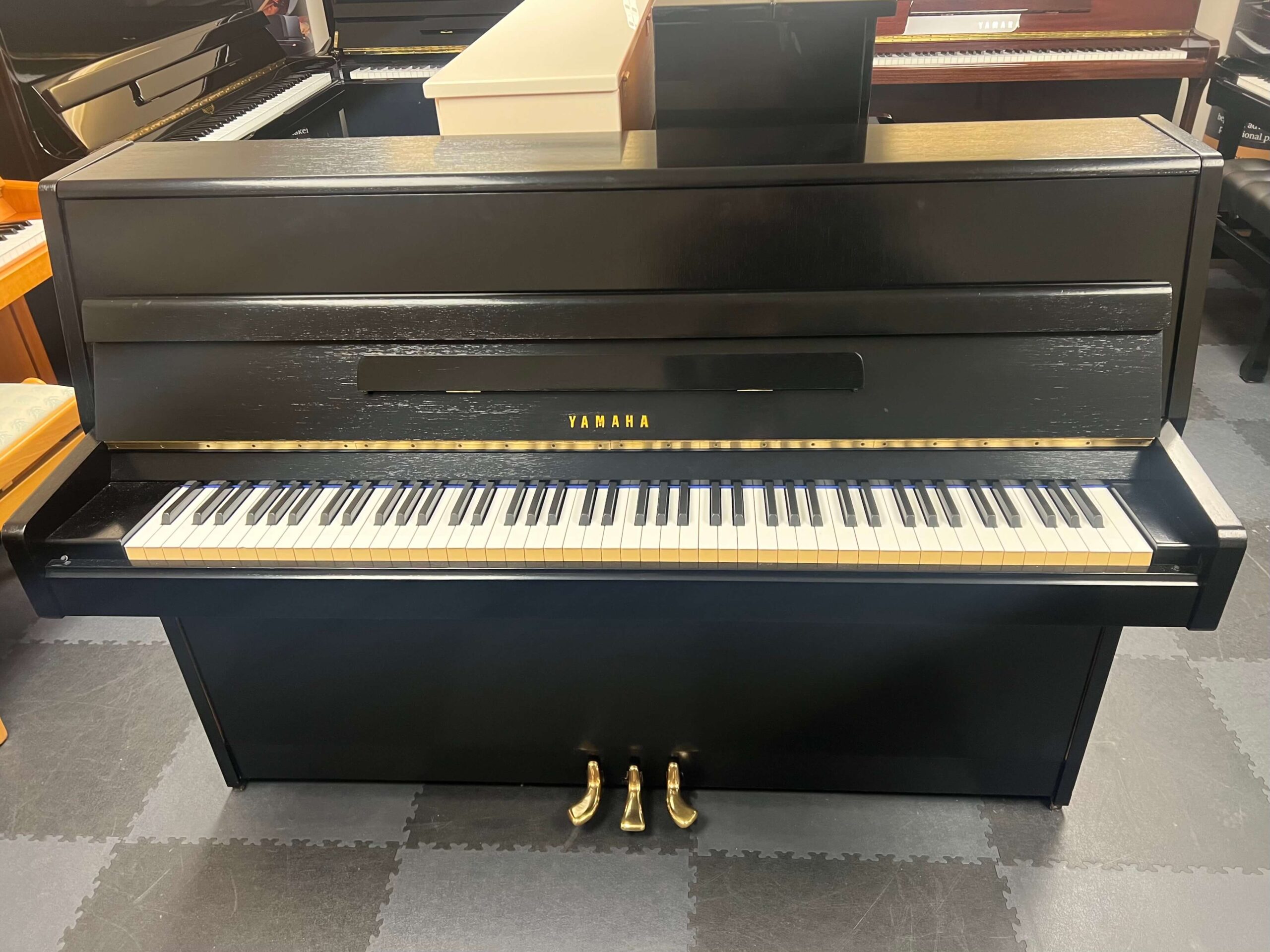 Yamaha M1J Upright Piano (Ebonised Black) | Handel Pianos