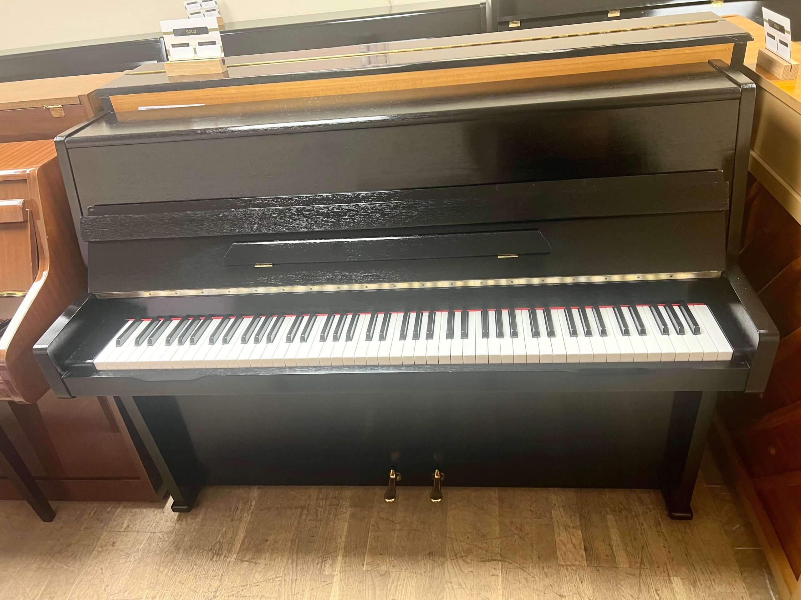 Schreiber Upright Piano | Handel Pianos