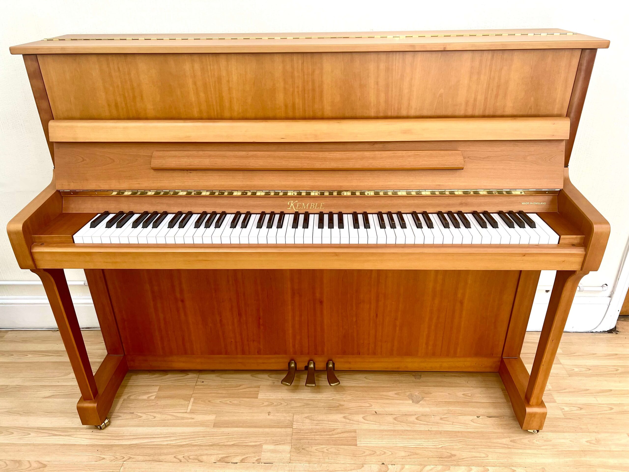 Kemble Windsor Upright Piano | Handel Pianos