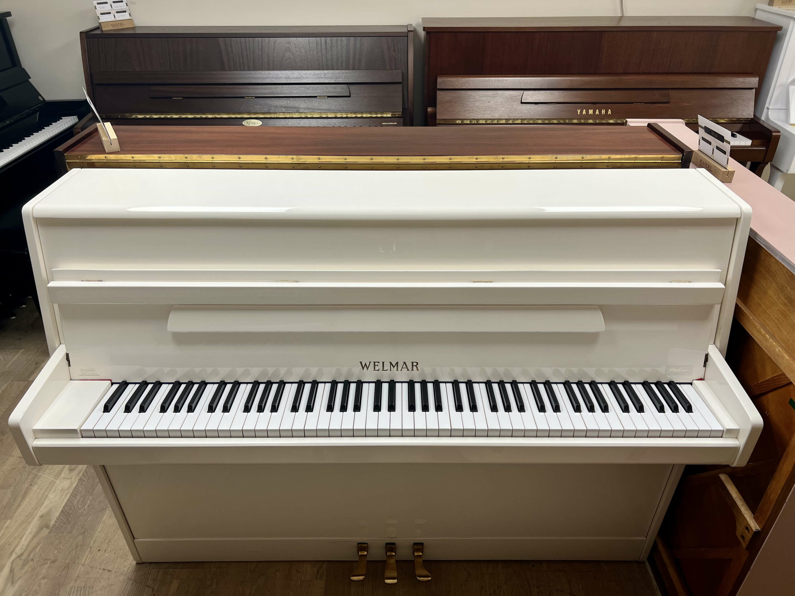 Welmar 105 Upright Piano | Handel Pianos