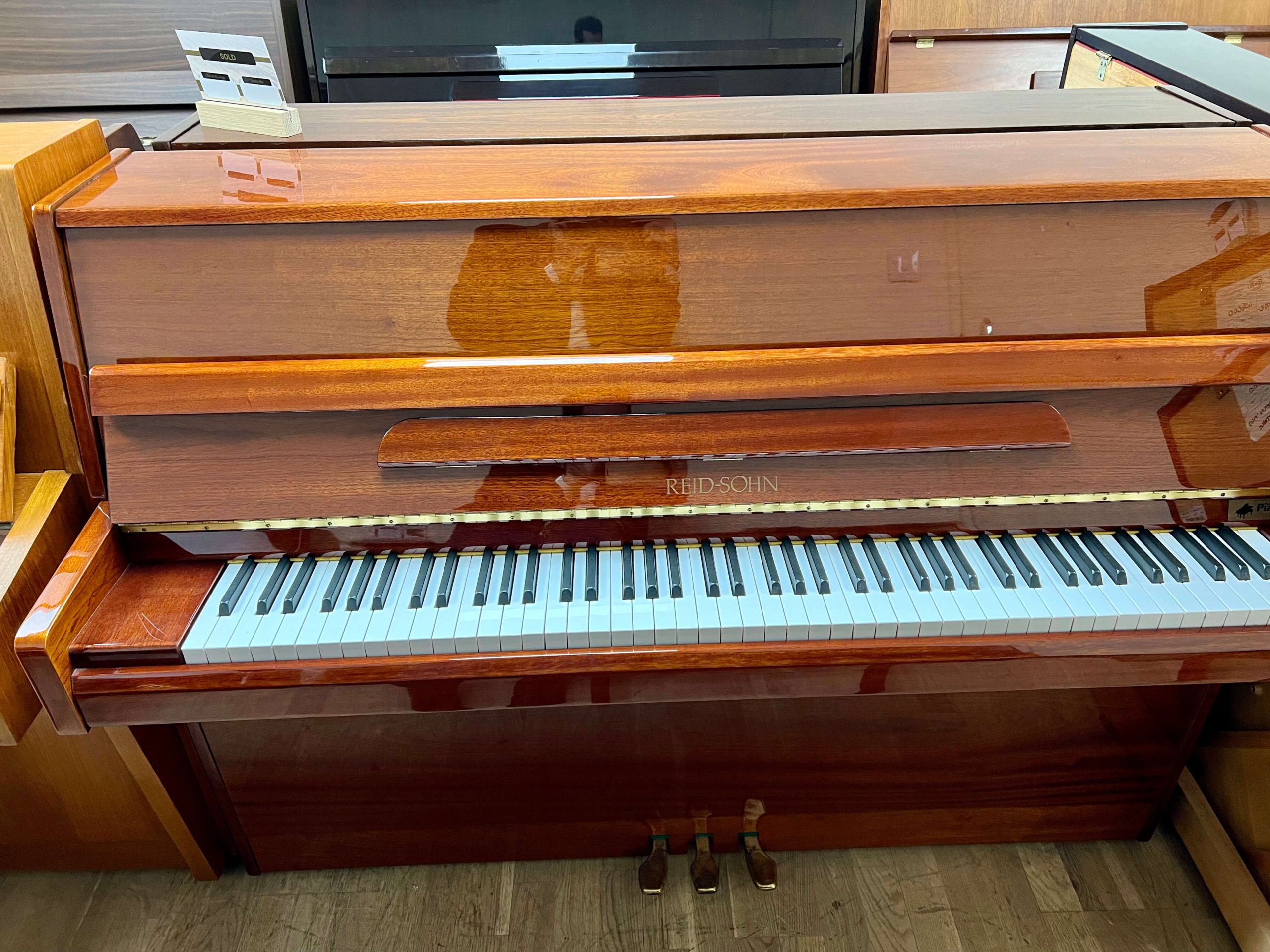Reid Sohn CS-108 | Handel Pianos