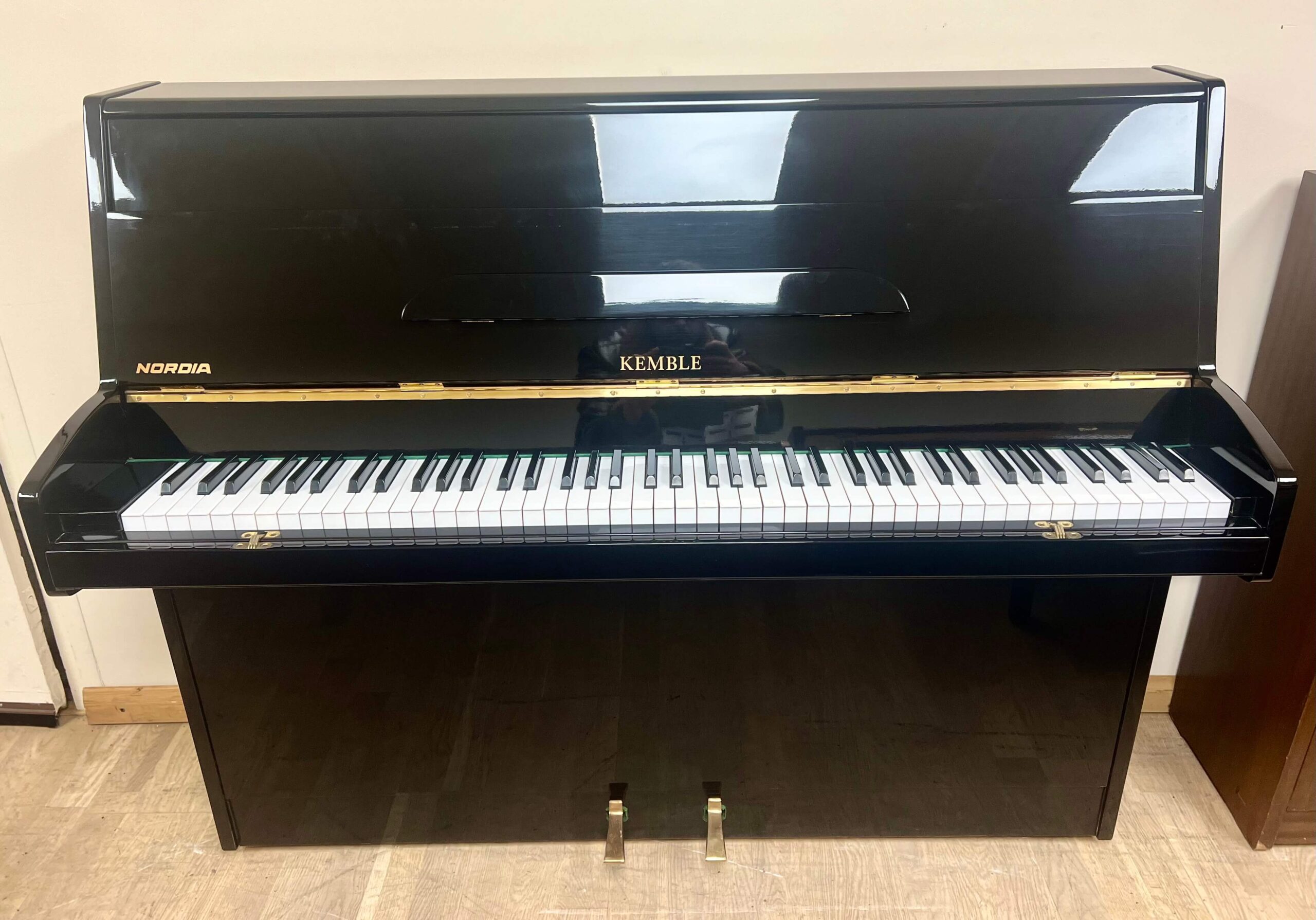 Kemble Nordia Upright Piano | Handel Pianos