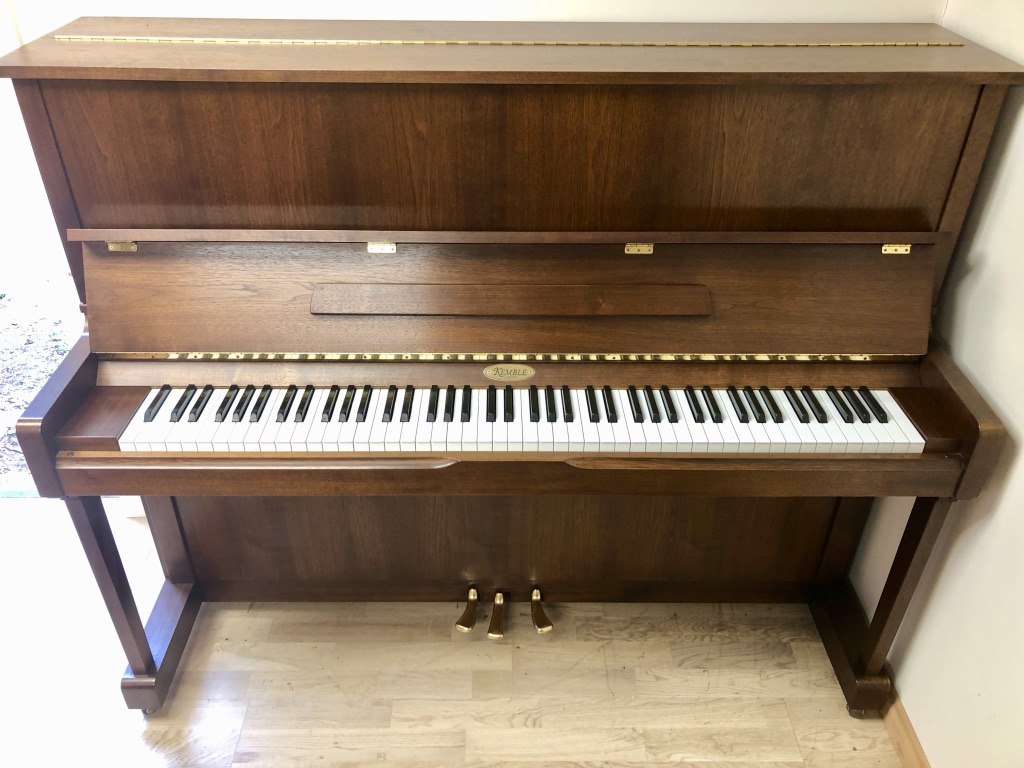 Kemble K121CL (England) | Handel Pianos