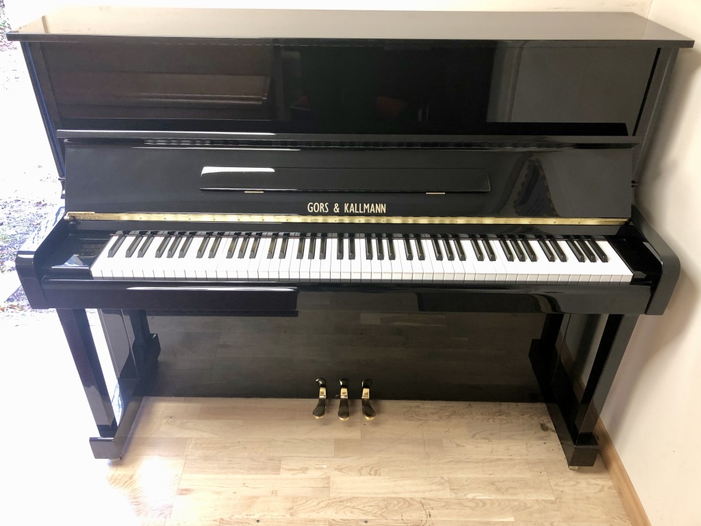 Gors & Kallmann Concerto Upright Piano | Handel Pianos