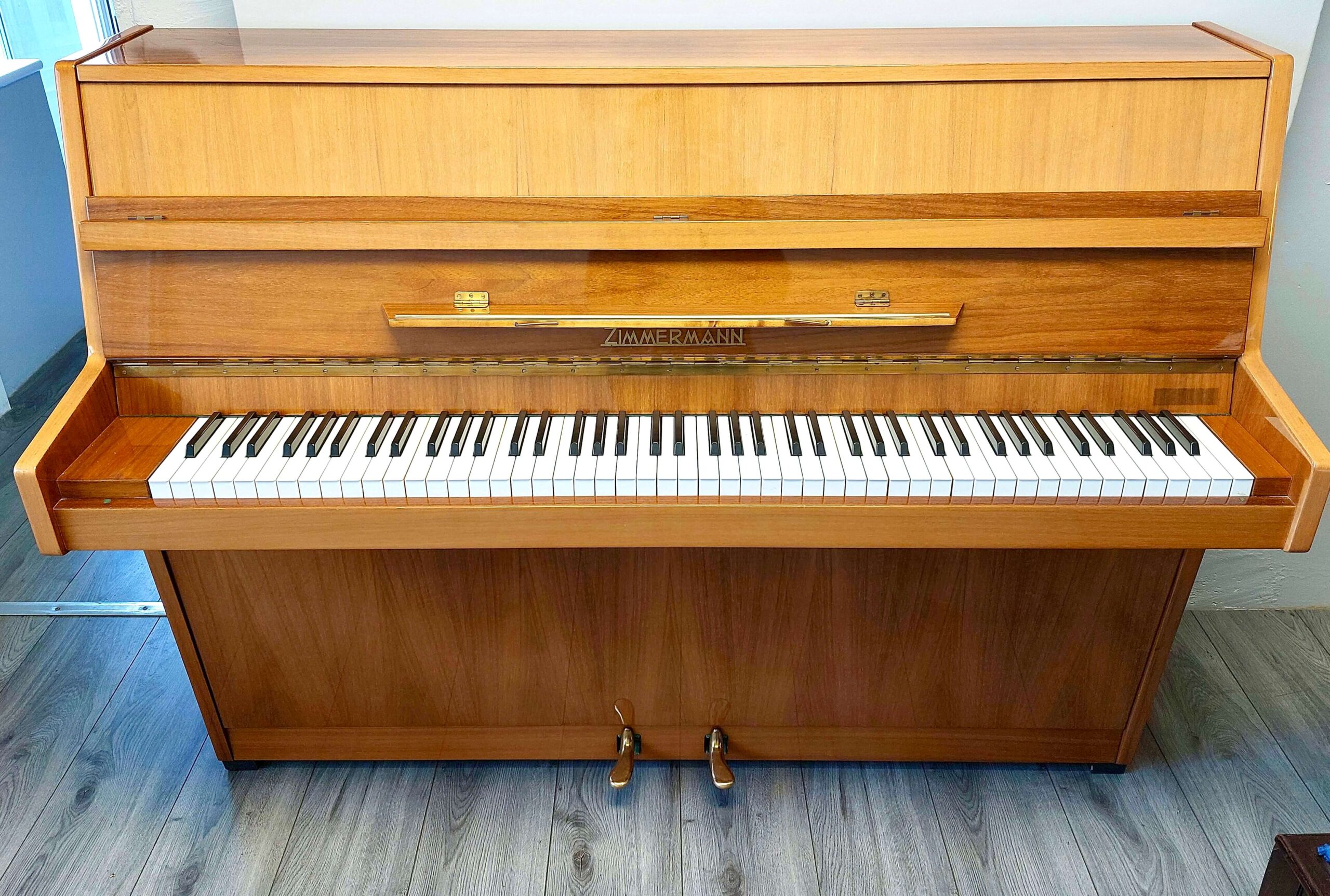 Zimmermann Upright Piano | Handel Pianos