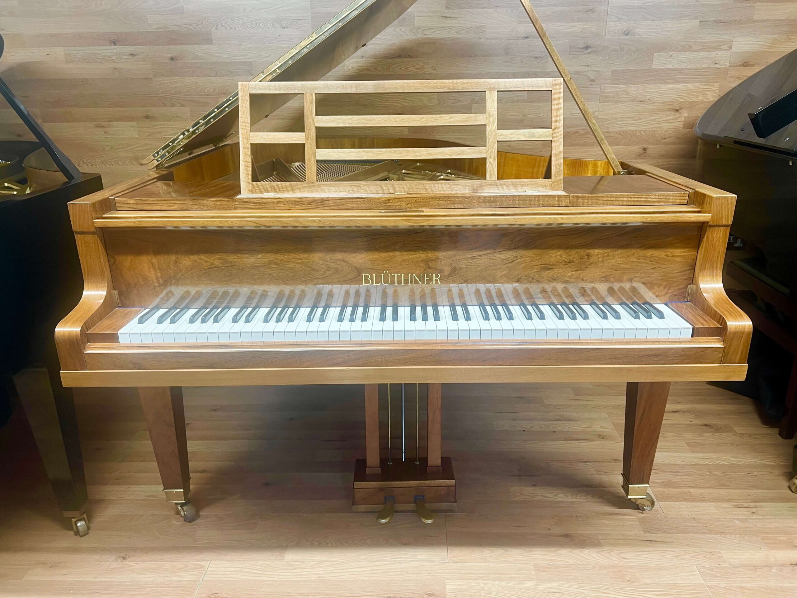 Bluthner Style IV Grand Piano in walnut
