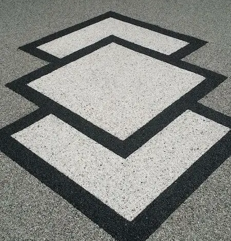 Resin-bound driveway completed in Farnborough by PAVX Groundwork Contractors