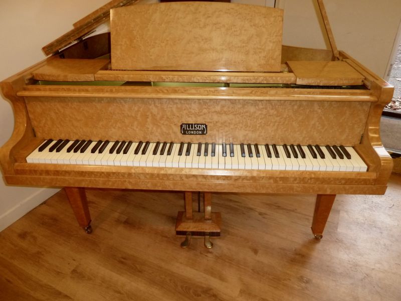 Allison Baby Grand Piano In Birdseye Maple | Handel Pianos