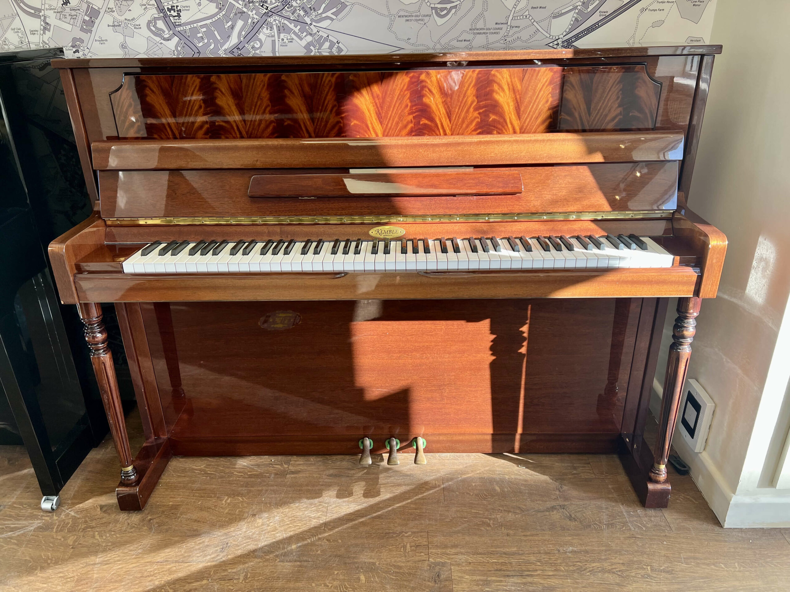 Kemble 116 Upright Piano | Handel Pianos