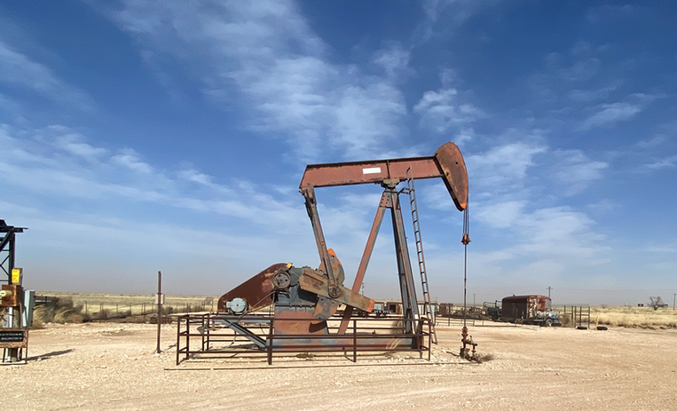 G2 Energy Orange Pumpjack