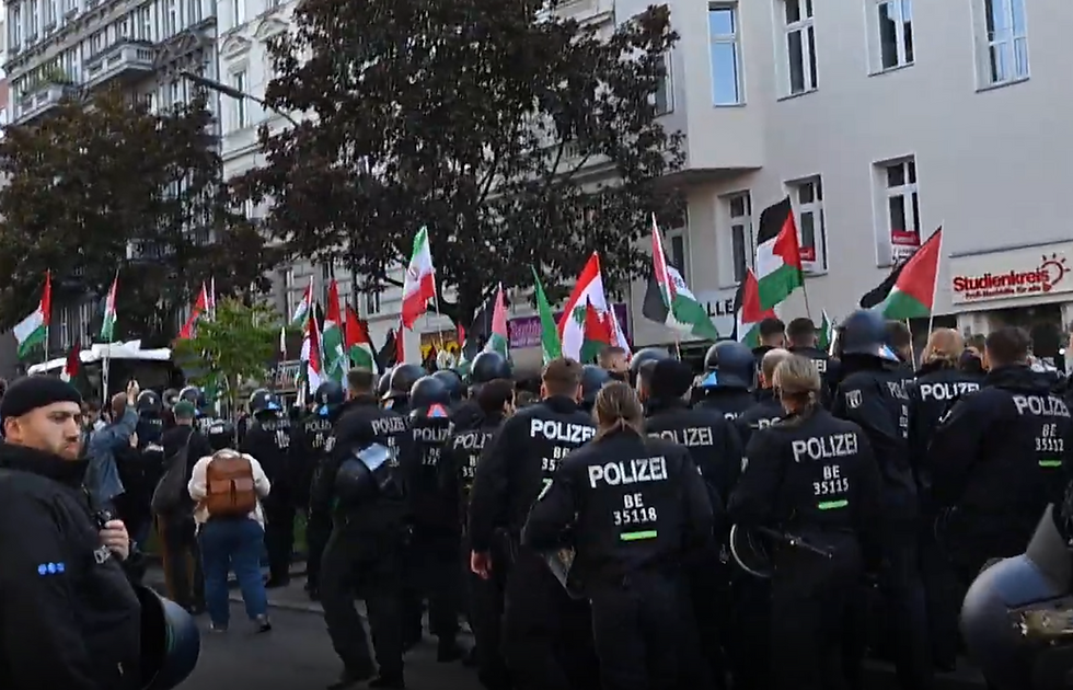 In Berlin kam es zu Auseinandersetzungen mit der Polizei