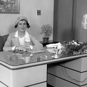 シャネルのヴィンテージアクセサリーの歴史