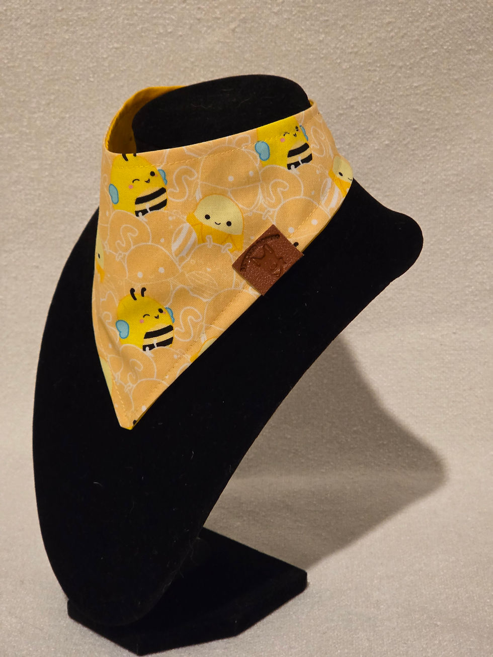 Thumbnail: Squishy Bee