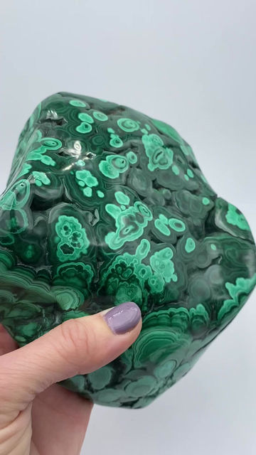 Miniature : Forme libre malachite, polie sur une face, 1,4kg