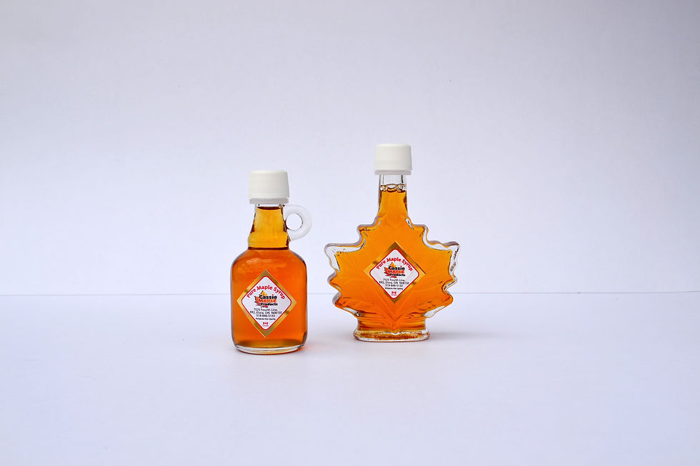 Maple Syrup 50 ml mini-jug & 50 ml maple leaf shaped glass