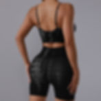 Obsidian Lite – Black active set with shaping seams and smooth finish. Clean, confident, and modern.