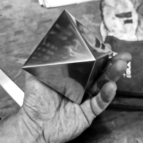 Skærmbillede 2025-06-05 kl. 21.54_edited.jpg