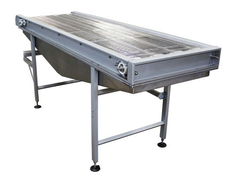 Conveior cu banda metalica - structura inox