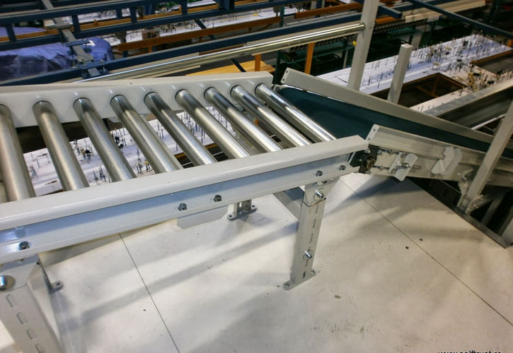 Linie coborare navete - Sistem de conveioare Automotive - SELF TRUST Romania