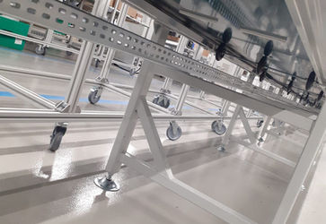 Conveior cu banda - Sistem de transport productie echipamente electrocasnice - SELF TRUST 