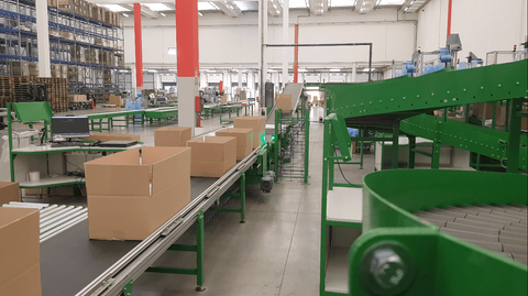 Sistem de conveioare impachetare si cantarire - Linie impachetare colete - SELF TRUST