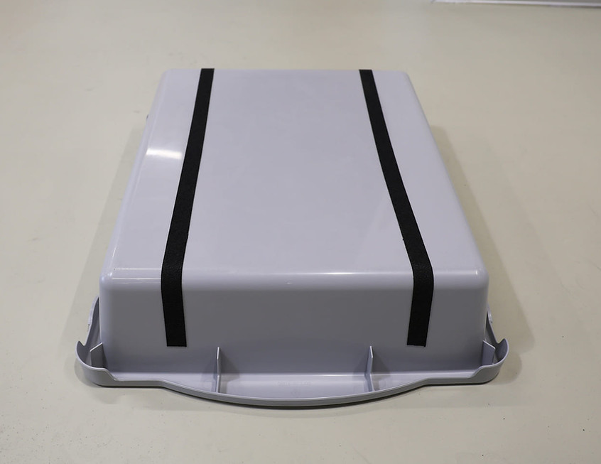 x-ray-baggage-screening-trays-airport-included