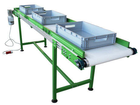 Conveior bandă Poliuretan - structură inox - SELF TRUST Romania - cutii.