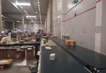 Conveioare cu banda transport colete - Linie Parcel Postal - SELF TRUST