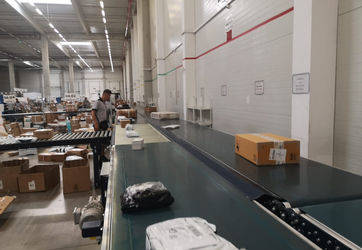Conveioare cu banda transport colete - Linie Parcel Postal - SELF TRUST Romania