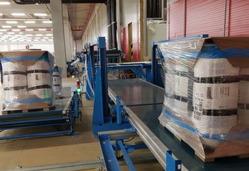 Conveior cu banda transport paleti - Logistica - SELF TRUST