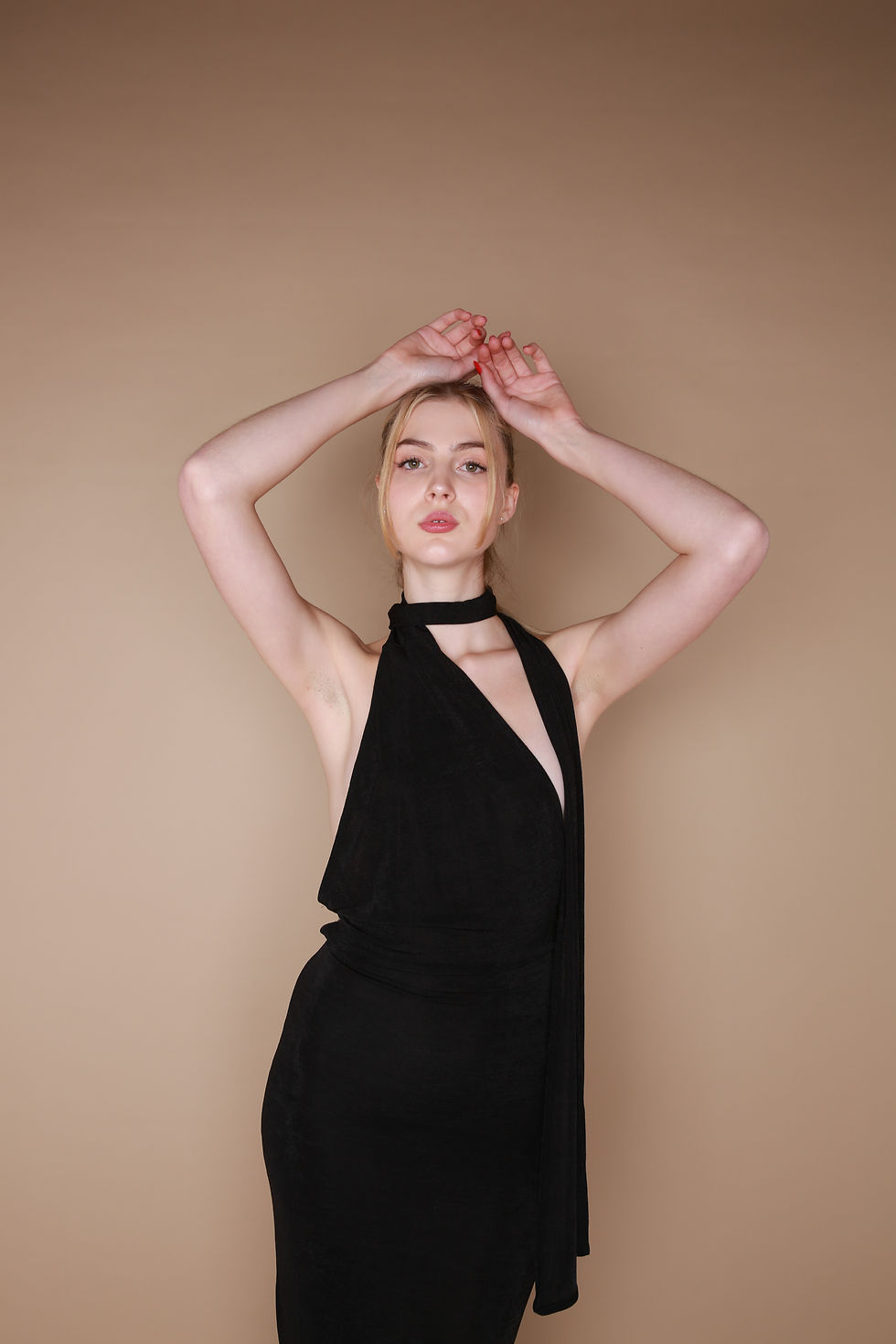 Thumbnail: Pearl Detail Backless Maxi Dress