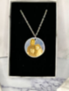 Silver Disc Pendent Necklace