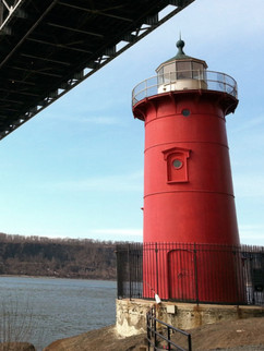 Little Red/ Jeffrey's Hook Lighhouse