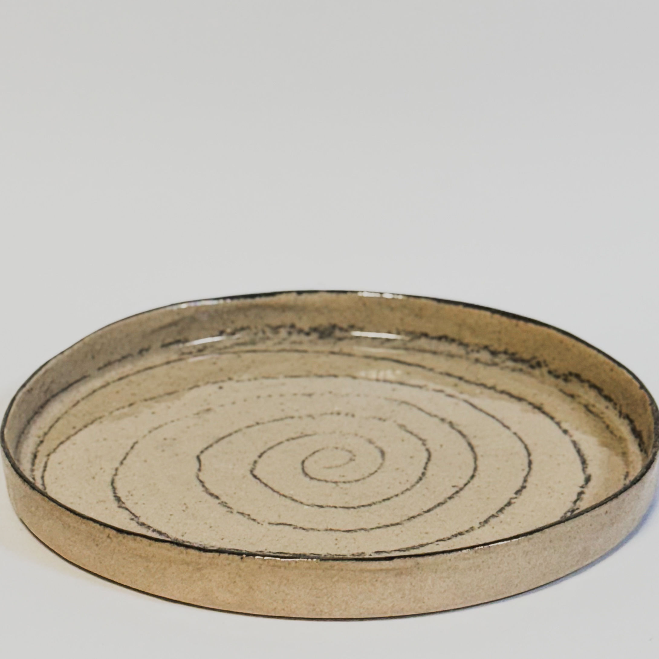 Size 3 - Spiral Black Line Plate