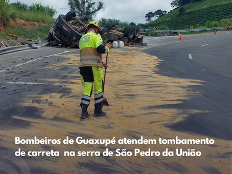 Bombeiros de Guaxupé atendem tombamento de carreta na serra de São Pedro da União