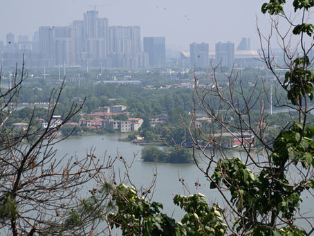 East Lake Wuhan China: 2025 Complete Travel Guide (Tickets, Transport, Local Hacks)