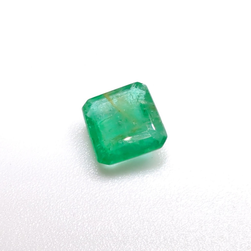 Miniatura: www.diamondshero.it smeraldo naturale verde IGI certificato certificate natural green emerald