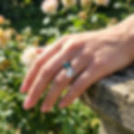 anello Megan Fox diamanti e smeraldo Moi Et Toi Ring Emerald Diamonds Moissanite