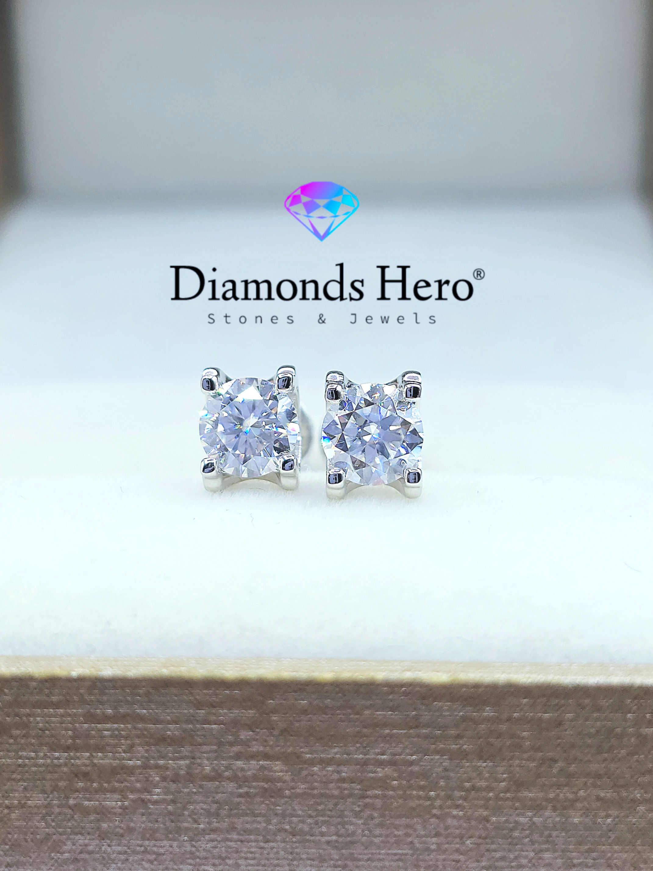 diamondshero.it orecchini earrings punto luce oro argento brillante diamante moissanite diamond  silver