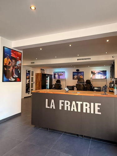 Salon de tatouage
Aix-en-Provence
La Fratrie Ink